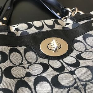 Coach Shoulder Bag